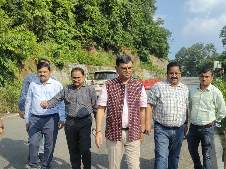 IIT Team to Probe Kalinga Ghat Landslides, Odisha Orders Emergency Road Restoration
